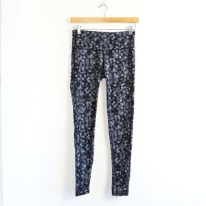 Athleta Chaturanga polka dot print grey leggings gym sport yoga workout active